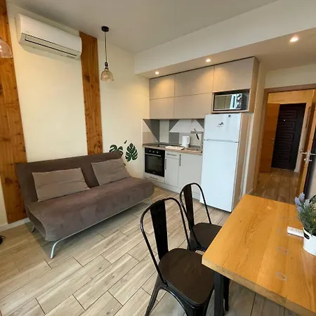Apartment в аркадии в стиле лофт с большой лоджией прекрасным видом на и море *