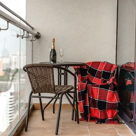 в аркадии в стиле лофт с большой лоджией прекрасным видом на и море Apartment