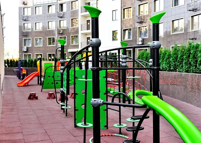 в аркадии в стиле лофт с большой лоджией прекрасным видом на море и город! *