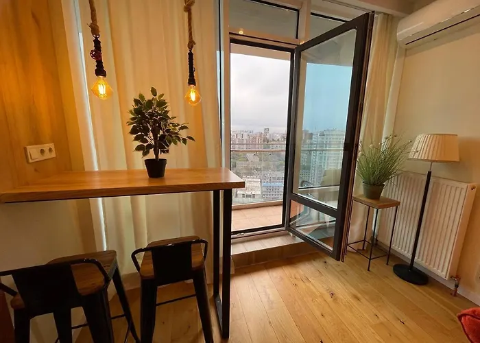 Apartman в аркадии в стиле лофт с большой лоджией прекрасным видом на море и город! *